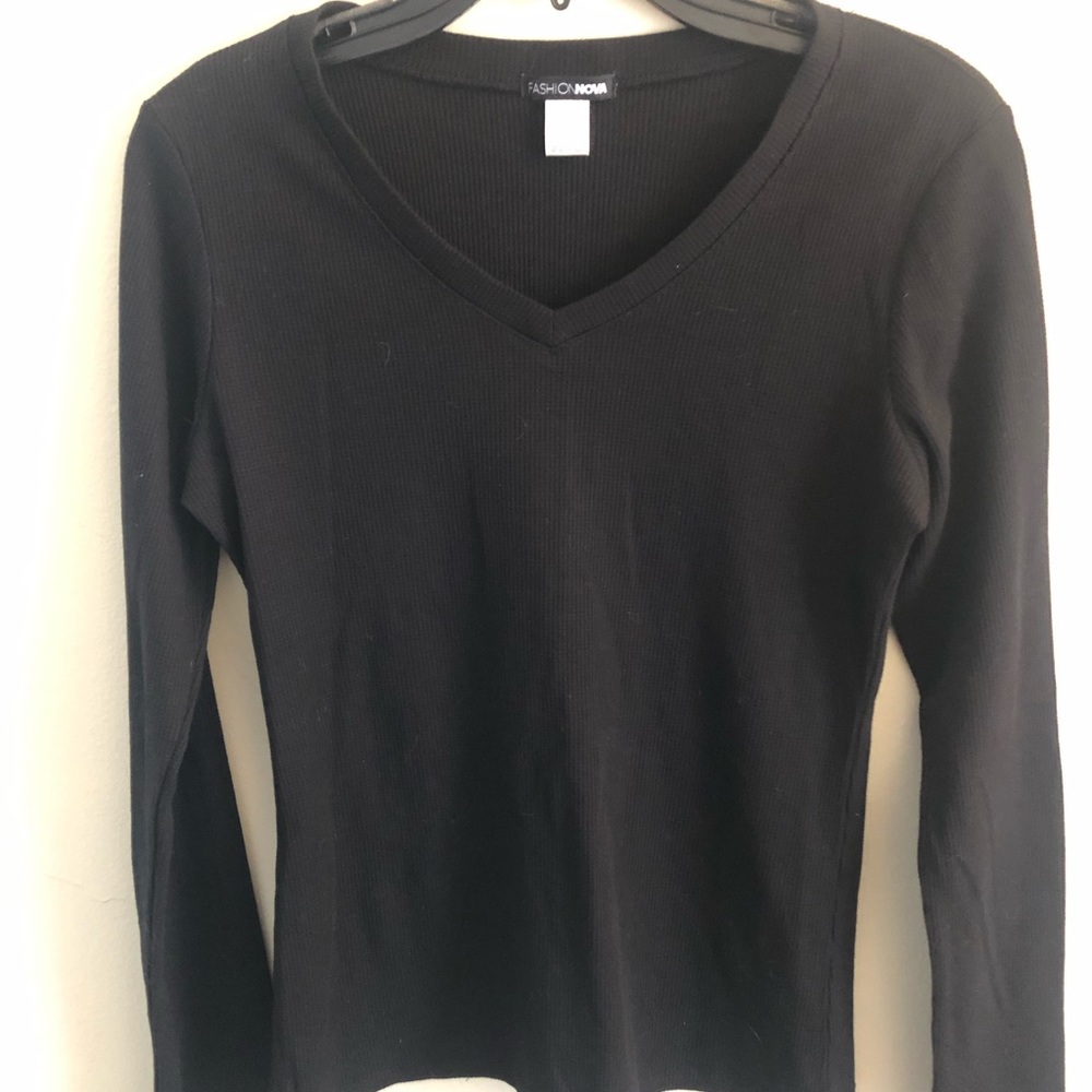 Fashion Nova Woman’s Black Long Sleeve Thermal